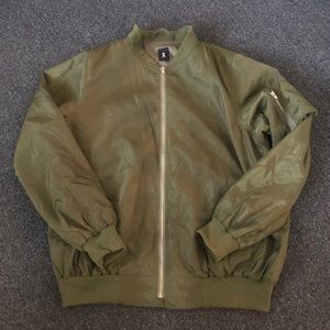 OLIVE GREEN BOMBER JACKET